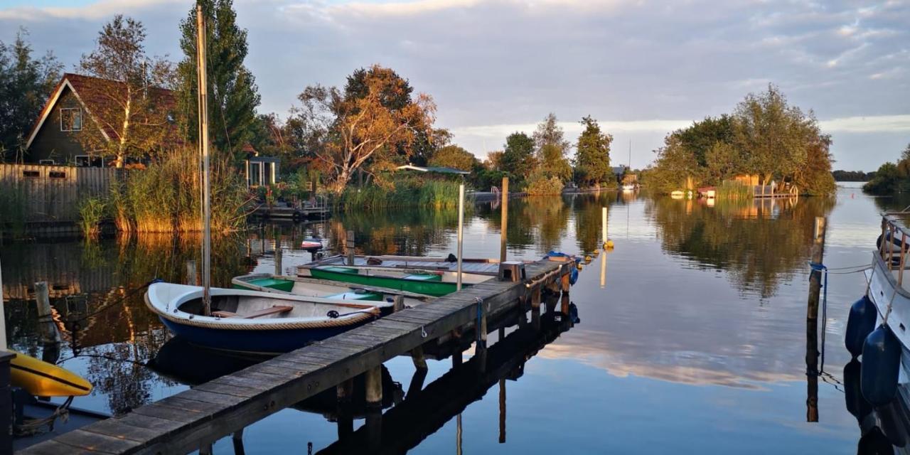 C'Est La Vie Houseboat Hotel Nederhorst den Berg Ngoại thất bức ảnh